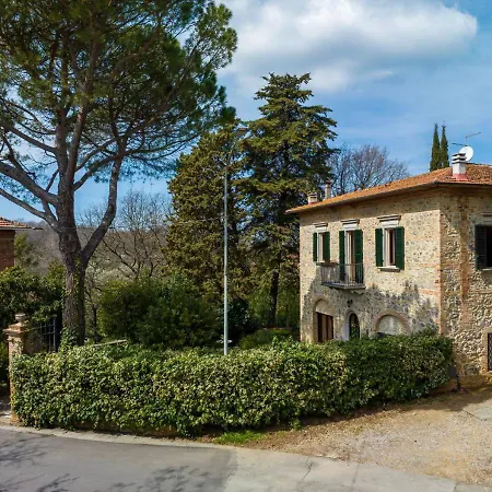 15 Min Da Montepulciano - Chiara